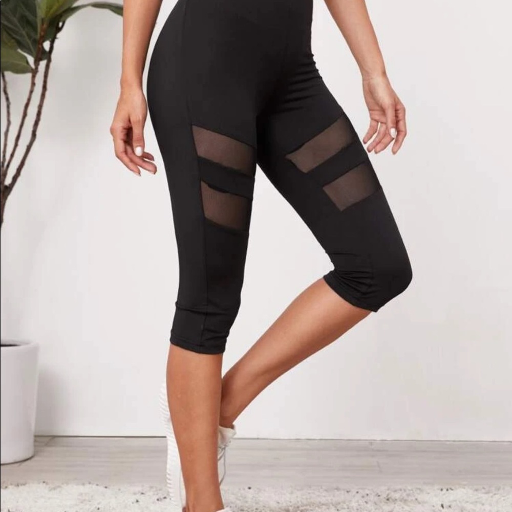 Contrast Mesh High Waist Leggings - Picture 4 of 6